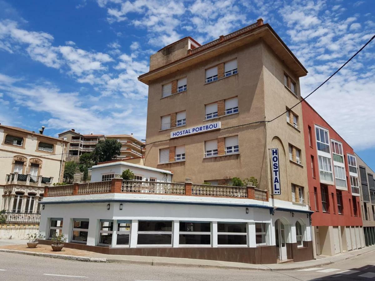 Hostal Portbou Exteriör bild
